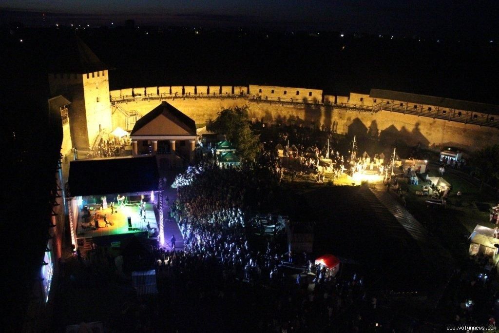 Від Середньовіччя до сучасності: як минув дев'ятий фестиваль "Ніч у Луцькому замку"