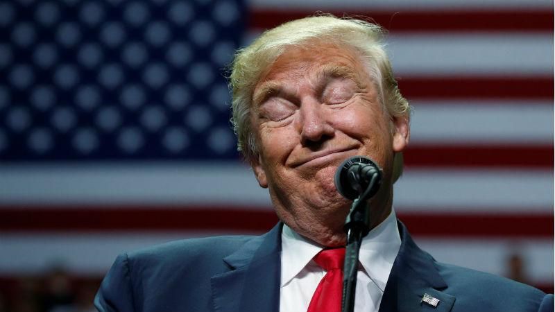 Очередной конфуз Трампа: президент США опубликовал жестокое видео Очередной конфуз Трампа: президент США опубликовал жестокое видео