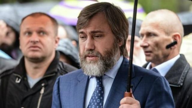 Луценко рассказал, что с делами против Новинского Луценко рассказал, что с делами против Новинского