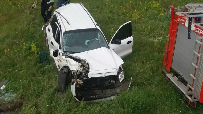 Вантажний потяг зіткнувся з авто на Чернігівщині: є загиблі Вантажний потяг зіткнувся з авто на Чернігівщині: є загиблі