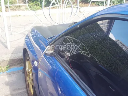 Чоловік у Києві пошкодив два авто Чоловік у Києві пошкодив два авто