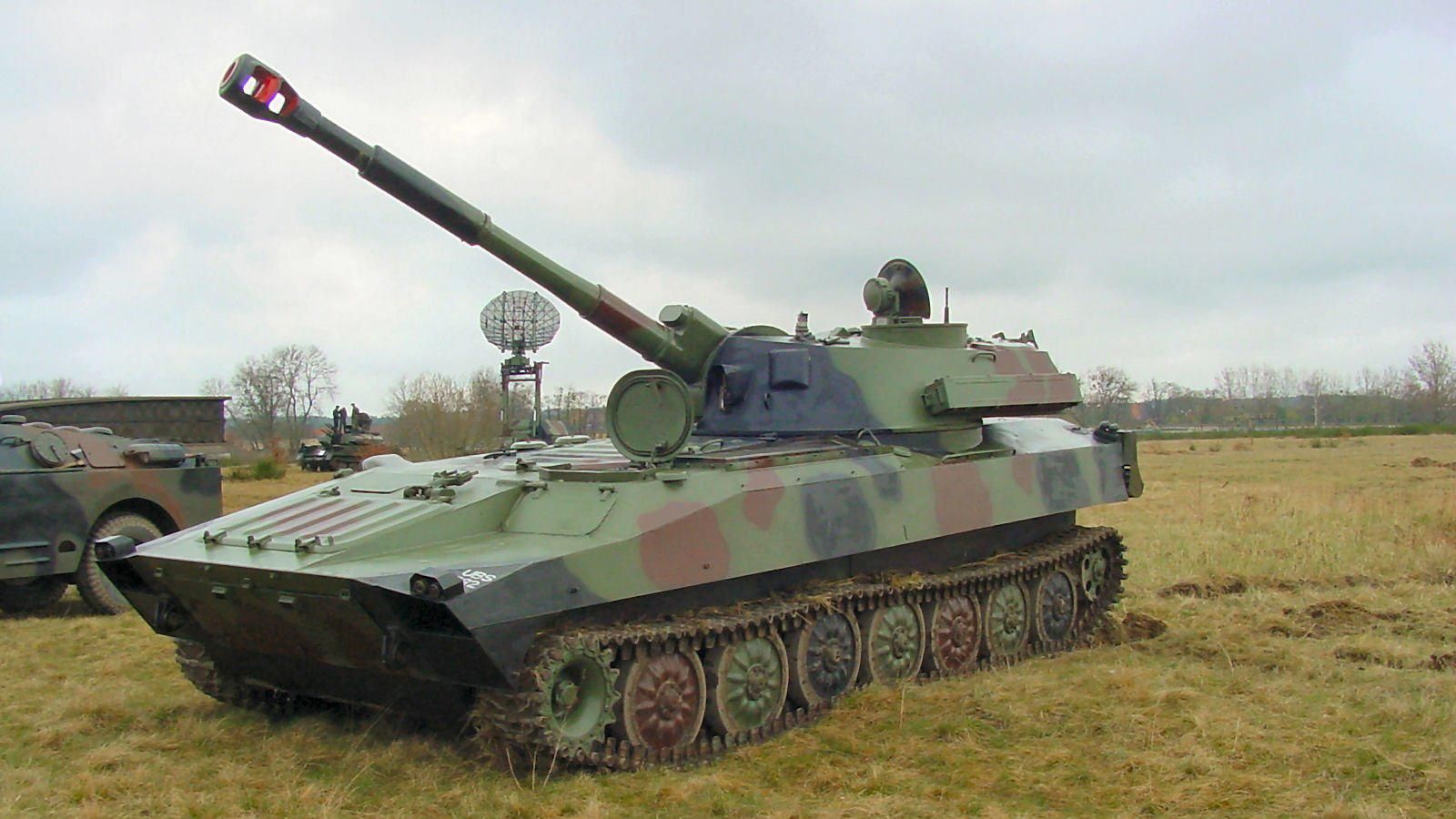 Бойовики зганяють важку техніку та озброєння до лінії фронту, – місія ОБСЄ Бойовики зганяють важку техніку та озброєння до лінії фронту, – місія ОБСЄ