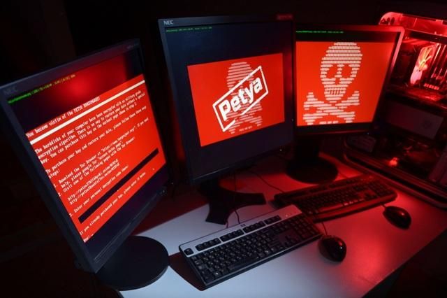 Кіберполіція зупинила другий етап атаки вірусу Petya і назвала справжні причини першої атаки