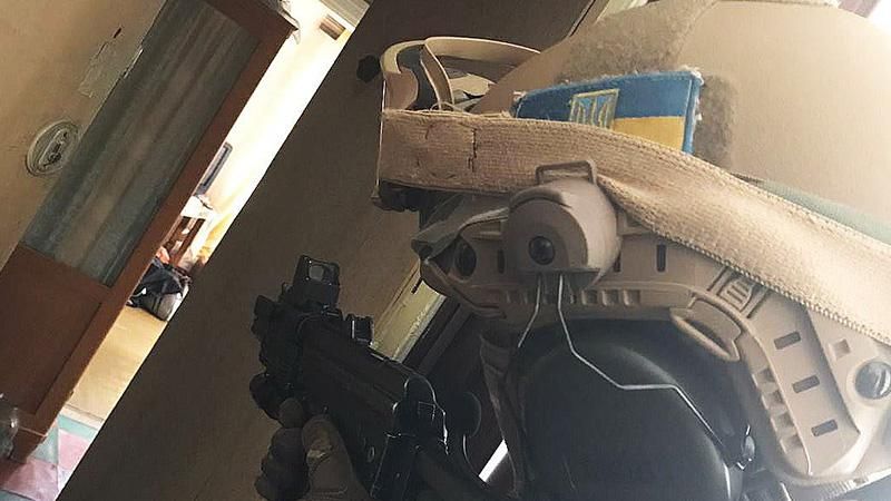 Працівники КОРДу затримали розвідника "ДНР": подробиці спецоперації Працівники КОРДу затримали розвідника "ДНР": подробиці спецоперації