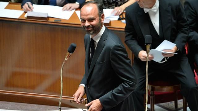 Оговорка по Фрейду: премьер-министр Франции назвал себя президентом