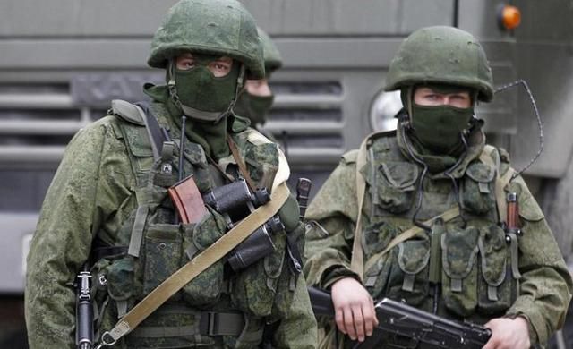 Перевертні в українській формі: російські військові дискредитують бійців АТО перед самітом G20 Перевертні в українській формі: російські військові дискредитують бійців АТО перед самітом G20