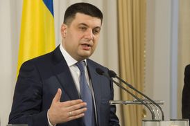 Правительство призвало президента подписать закон о продлении пошлины на вывоз металлолома