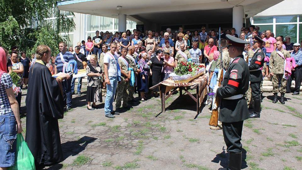 ЗМІ оприлюднили нові подробиці щодо смерті воїна АТО Морозової ЗМІ оприлюднили нові подробиці щодо смерті воїна АТО Морозової