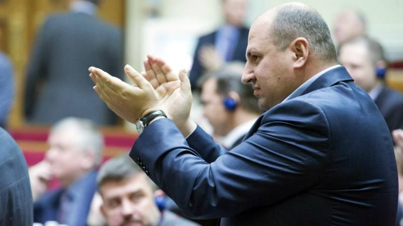 Більшої ганьби ще не було, – Луценко порадив Розенблату ще сьогодні скласти мандат Більшої ганьби ще не було, – Луценко порадив Розенблату ще сьогодні скласти мандат