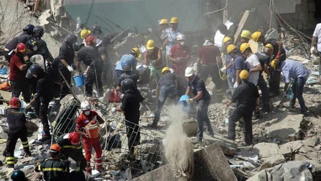 Жилой дом обвалился в Италии: под развалинами могут быть люди Жилой дом обвалился в Италии: под развалинами могут быть люди