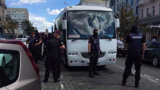 В Киеве готовили провокации возле иностранного посольства В Киеве готовили провокации возле иностранного посольства