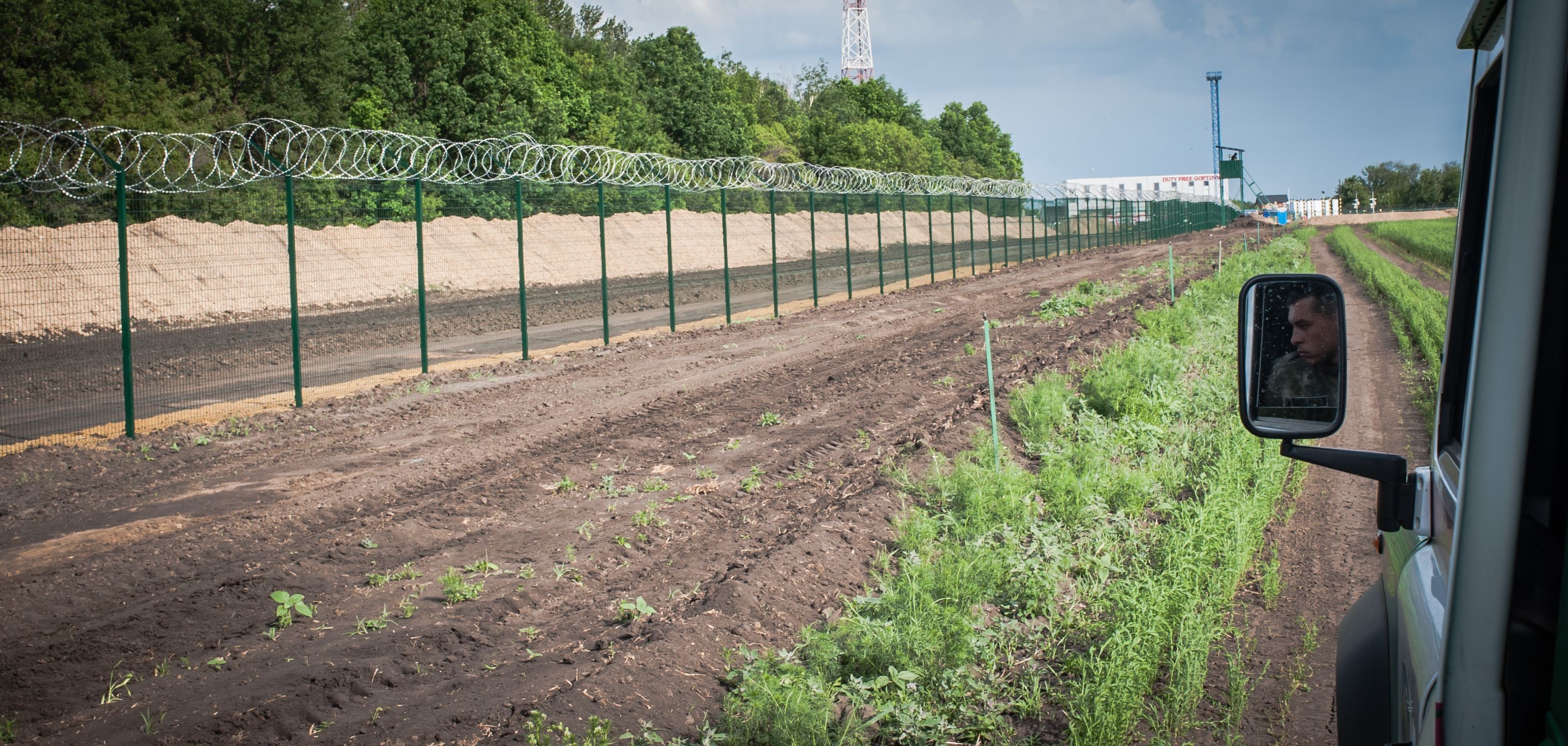 Польща відгородиться від України та Білорусі парканом