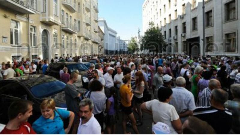 У Польщі евакуюють близько 10 тисяч людей У Польщі евакуюють близько 10 тисяч людей