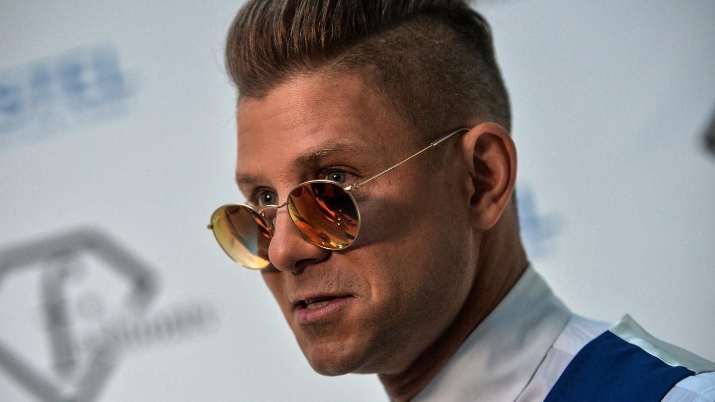 СБУ подробнее проверит слова экс-солиста группы HI-FI Мити Фомина о "российском Крыме"