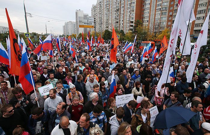 Як би зараз виглядала революція у Росії: моторошний прогноз історика