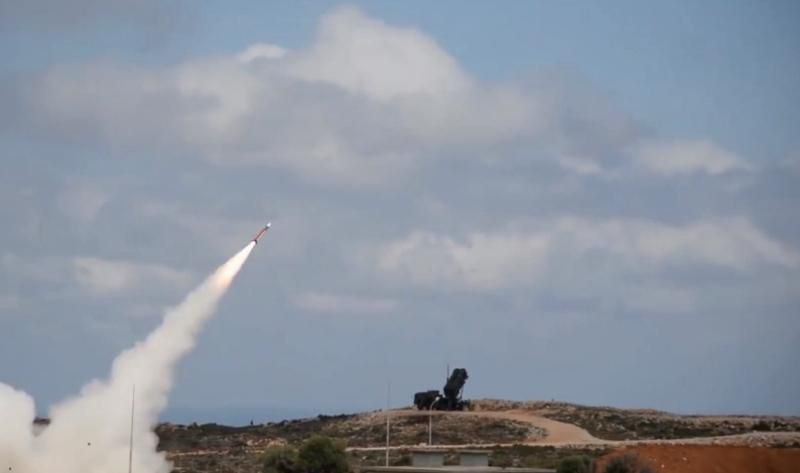 У Литві вперше розмістили потужний американський ракетний комплекс для протистояння РФ У Литві вперше розмістили потужний американський ракетний комплекс для протистояння РФ