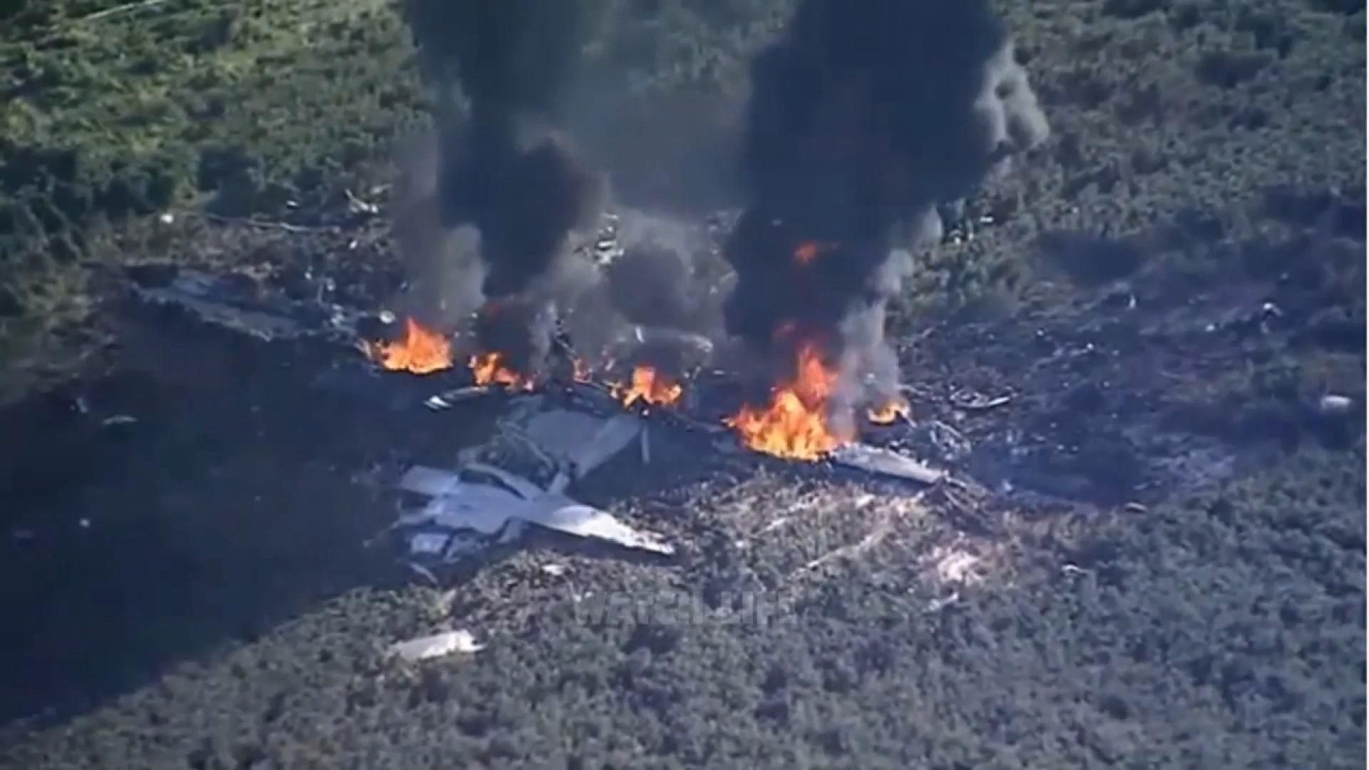 У США розбився військовий літак, загинули 16 пасажирів У США розбився військовий літак, загинули 16 пасажирів