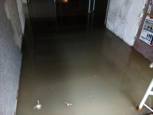 Наслідки негоди в Одесі Наслідки негоди в Одесі