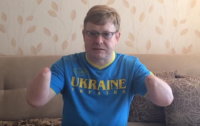 На звернення матері солдата з Росії відповів Герой України, звільнений з полону бойовиків На звернення матері солдата з Росії відповів Герой України, звільнений з полону бойовиків