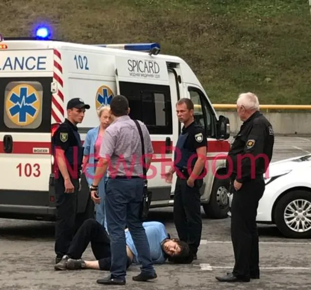 Нападників підозрюють у зв'язках з ІД Нападників підозрюють у зв'язках з ІД