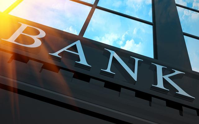 В Украине лопнул еще один банк: стало известно, что будет с вкладами