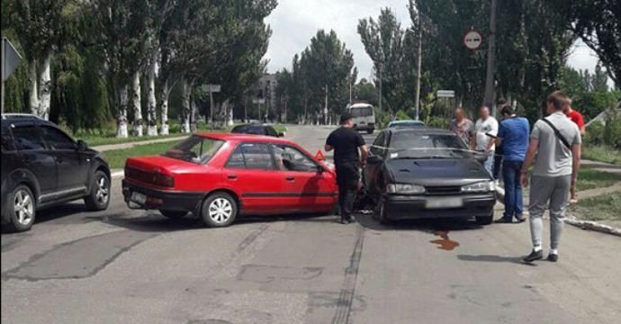 Авария с пострадавшими произошла в считанных километрах от фронта