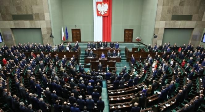 Парламент Польщі наділив себе правом призначати суддів Парламент Польщі наділив себе правом призначати суддів