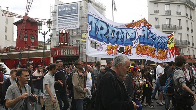 У національне свято Франції протестувальники спалили 900 автівок У національне свято Франції протестувальники спалили 900 автівок