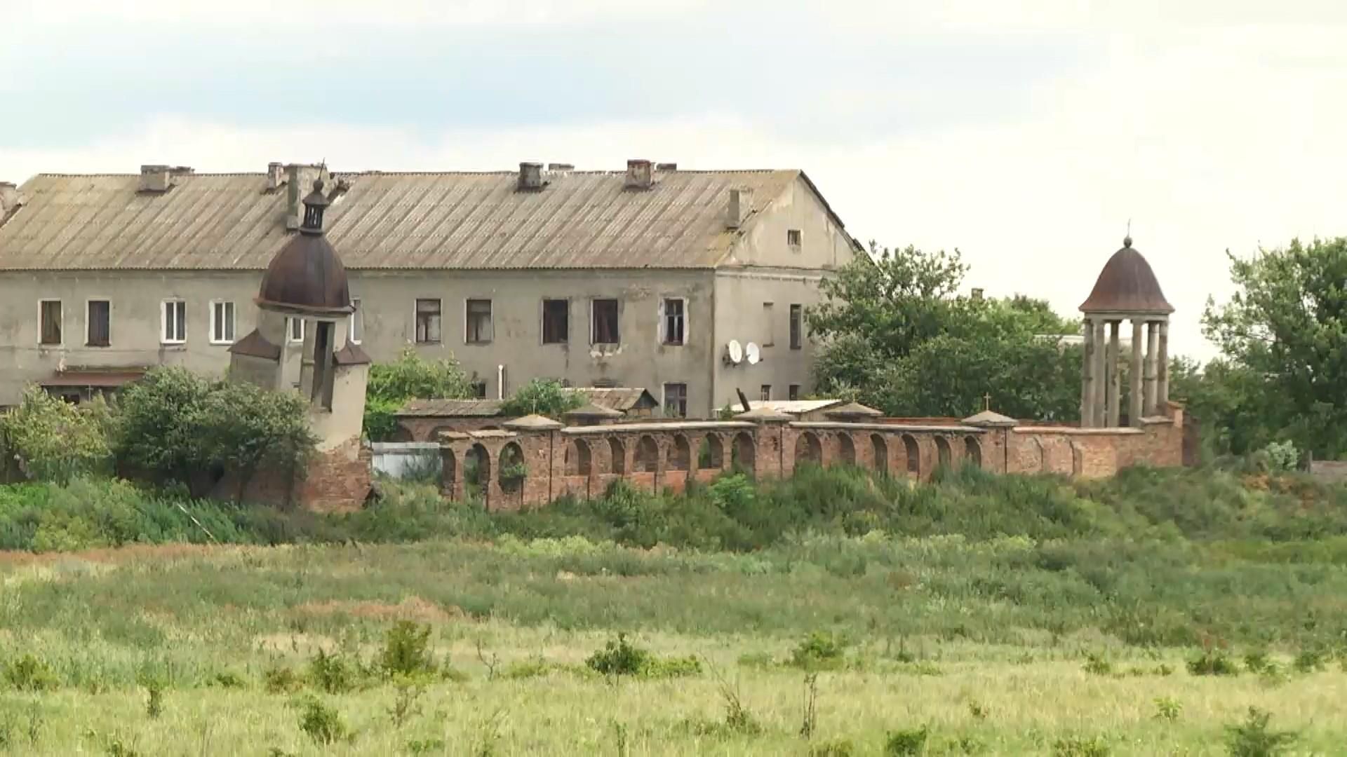 На Львовщине археологи ищут потерянные храмы средневекового городища