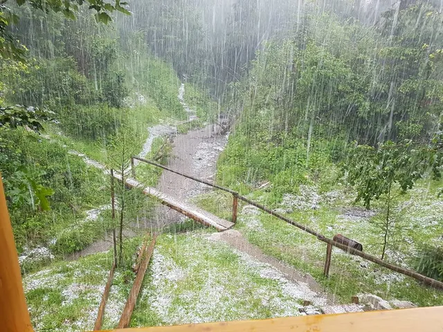 Сніг на Закарпатті в липні Сніг на Закарпатті в липні