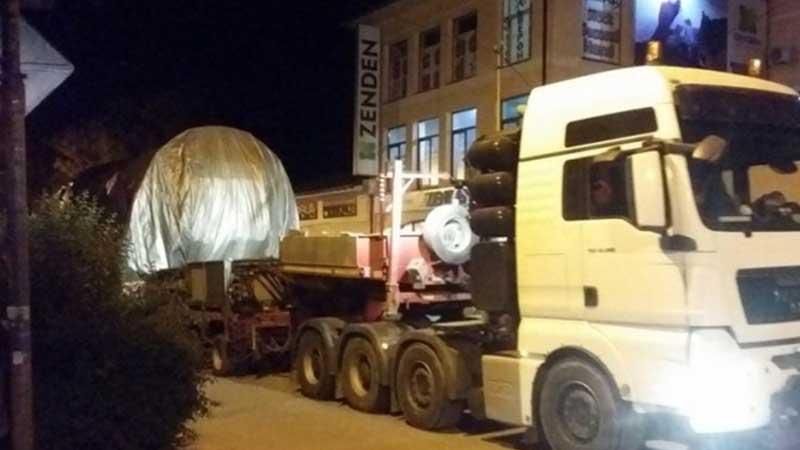 До анексованого Криму вночі завезли ще дві турбіни Siemens, – ЗМІ До анексованого Криму вночі завезли ще дві турбіни Siemens, – ЗМІ