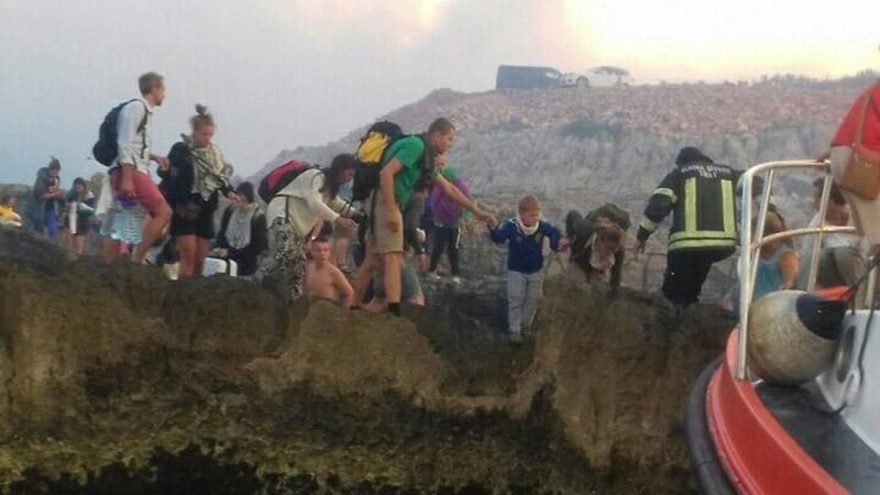 У Чорногорії терміново евакуюють туристів