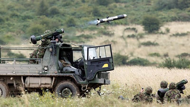 Военный генерал США призвал предоставить летальное оружие Украине Военный генерал США призвал предоставить летальное оружие Украине