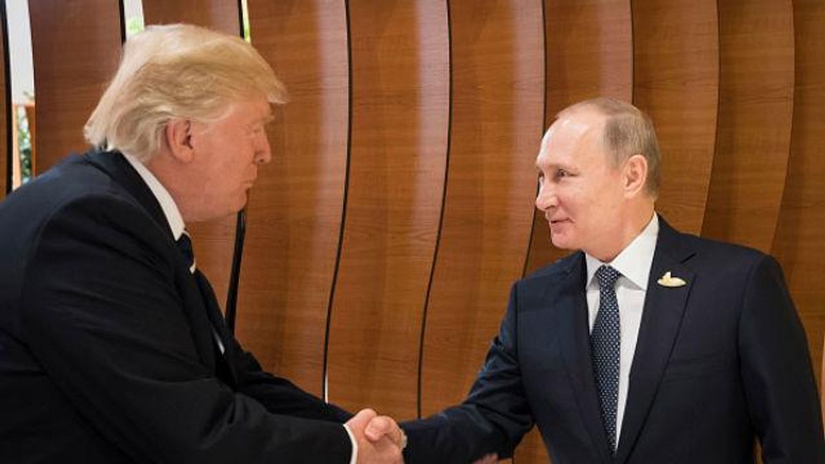 Трамп пошел на уступки, чтобы угодить Путину, – The Washington Post Трамп пошел на уступки, чтобы угодить Путину, – The Washington Post