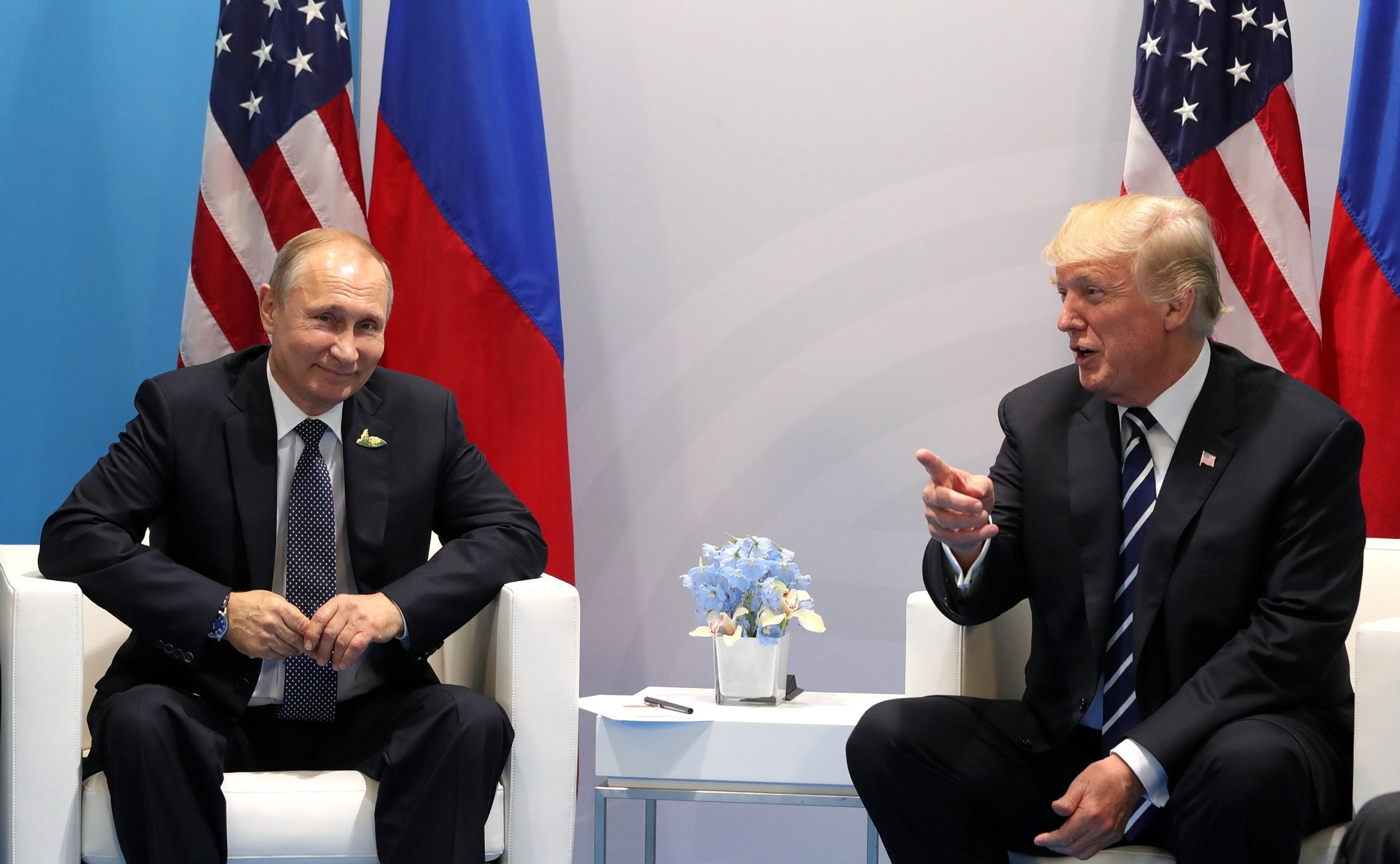 Трамп розповів деталі "таємної" зустрічі з Путіним