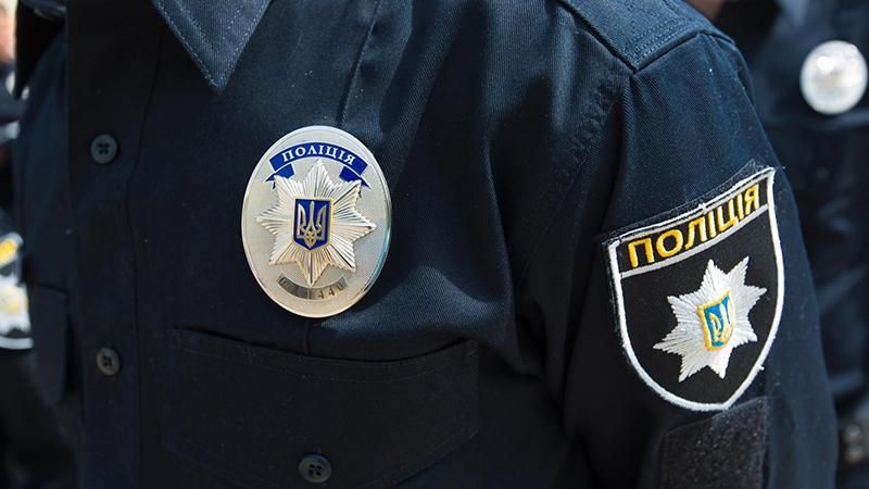 Трьох дільничних офіцерів підозрюють у катуванні на Донеччині 