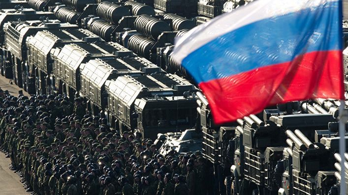 Кремль хоче проковтнути Україну повністю, – політик про ціль "Малоросії" Захарченка  