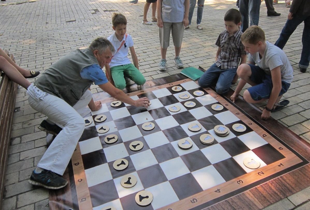 Черно-белый праздник: Украина отметила День шахмат