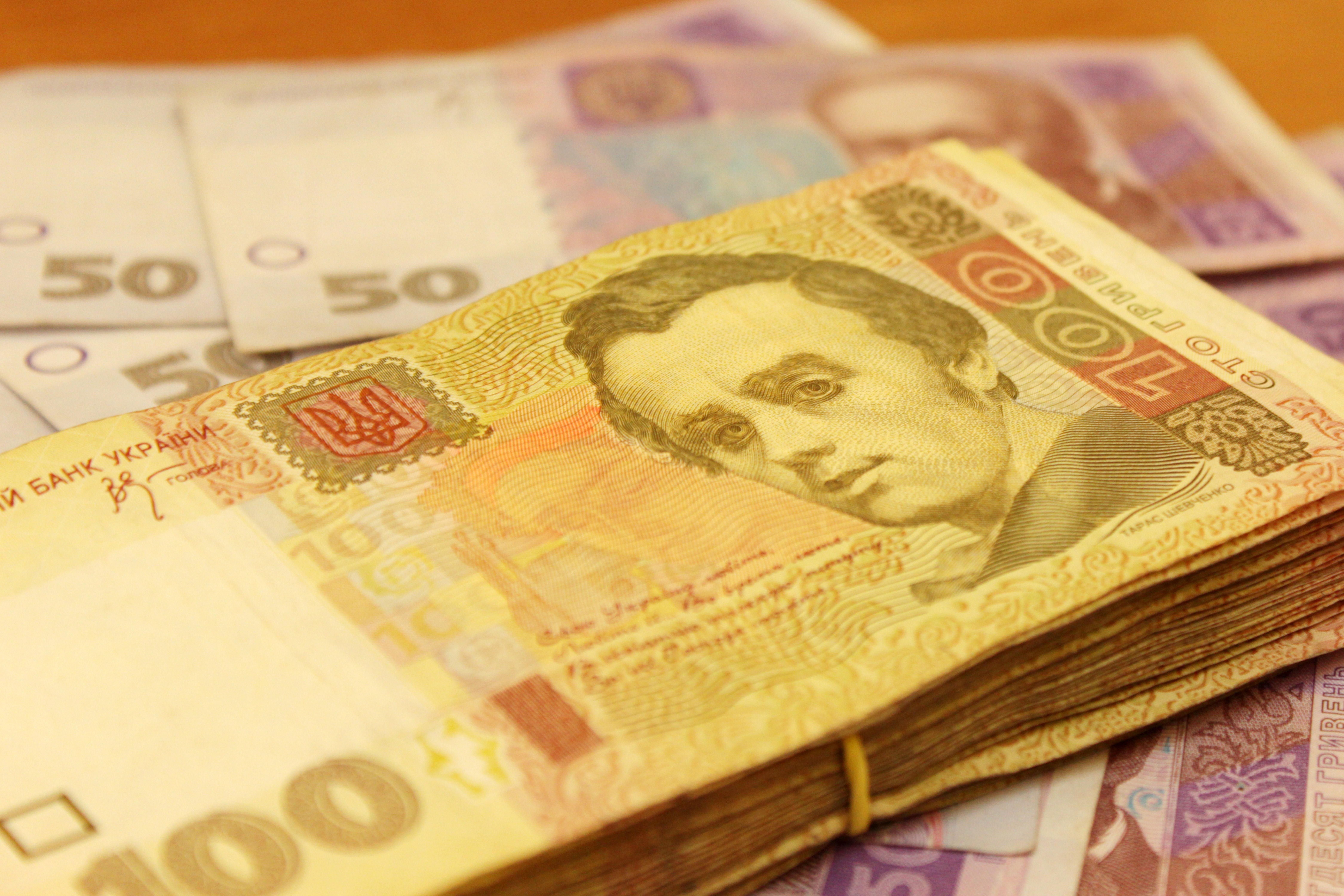 Коли середня зарплата в Україні виросте до 11 тисяч гривень: прогноз від міністра