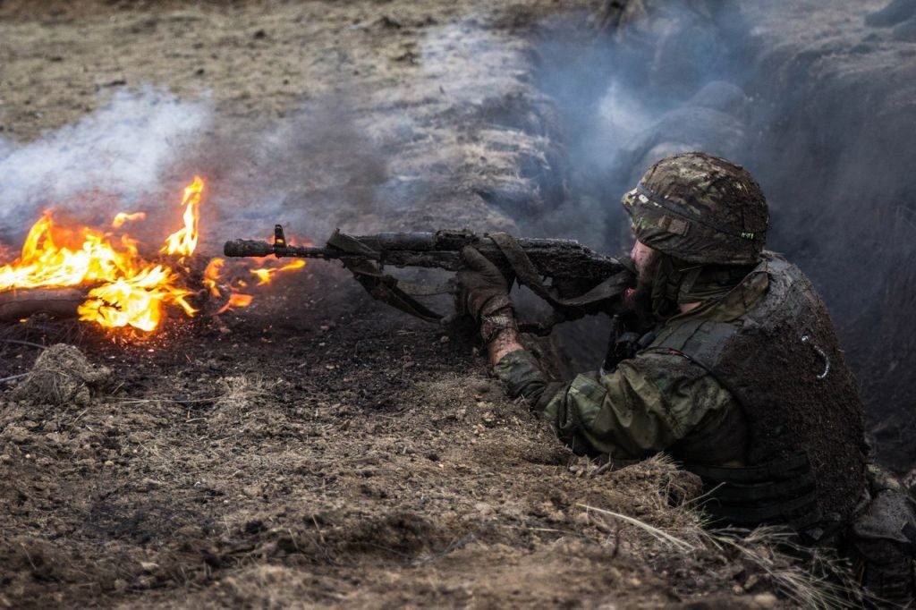 Ситуація в зоні АТО: бойовики нещадно обстрілюють мирних жителів