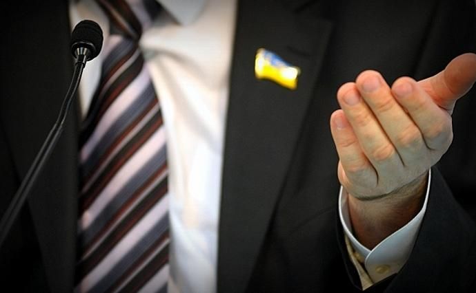 Ігри недоторканних: як парламентарі хапаються за імунітет Ігри недоторканних: як парламентарі хапаються за імунітет