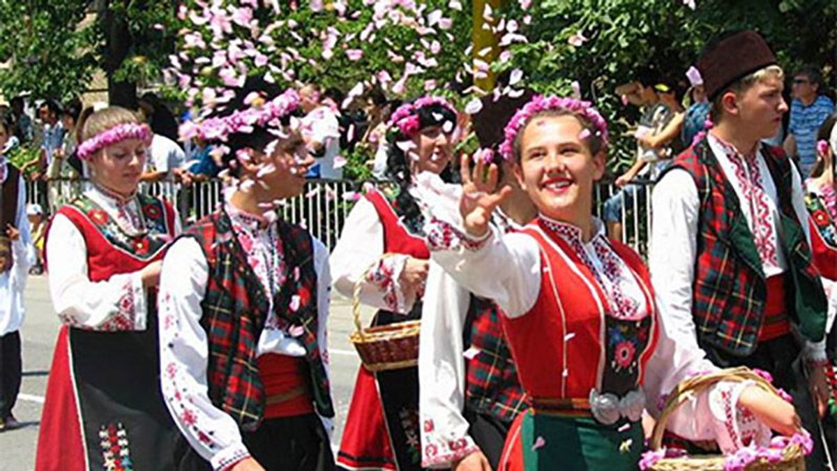 Оригінальне весілля в Болгарії може ввійти до Книги рекордів Гіннеса Оригінальне весілля в Болгарії може ввійти до Книги рекордів Гіннеса