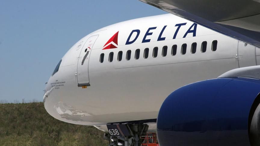 З росіянином на борту літака стався конфуз через анексію Криму З росіянином на борту літака стався конфуз через анексію Криму