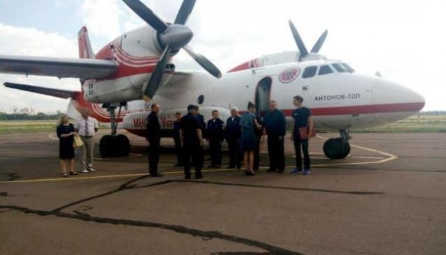 Потушен: украинские спасатели возвращаются домой из Черногории Потушен: украинские спасатели возвращаются домой из Черногории