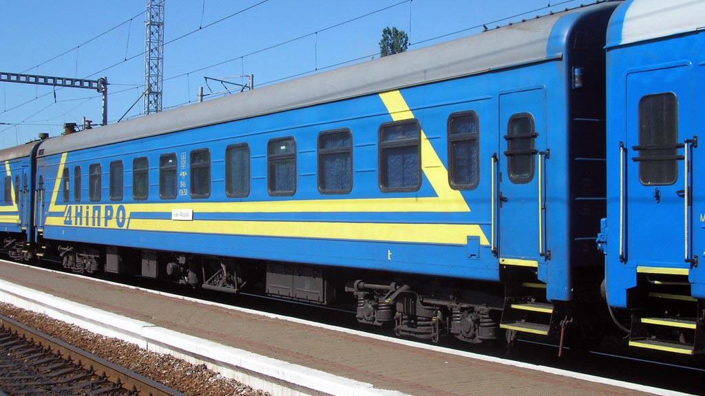 Укрзалізниця зробила ремонт потягів - враження міністра Омеляна