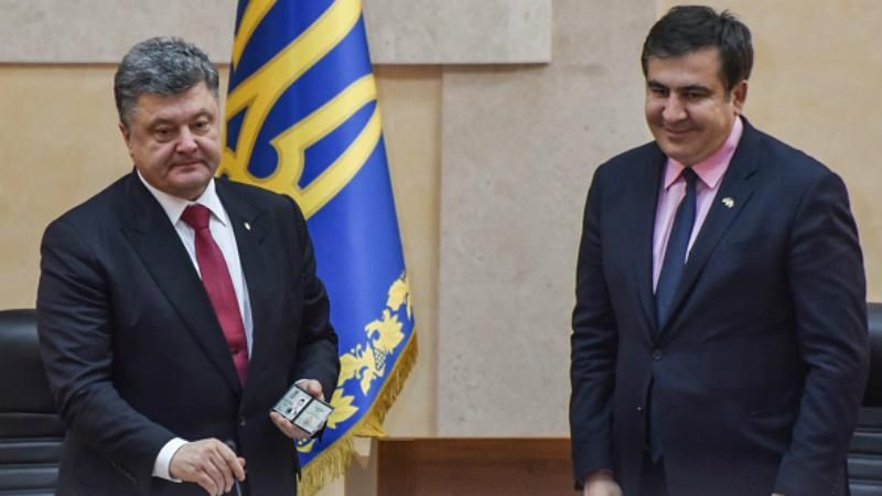 На Порошенка чекають неприємності після позбавлення Саакашвілі громадянства, – журналіст На Порошенка чекають неприємності після позбавлення Саакашвілі громадянства, – журналіст