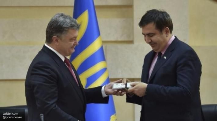 Саакашвили не смог бы составить конкуренцию Порошенко, – эксперт