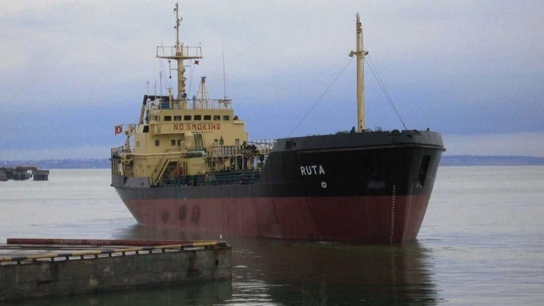 Суд у Лівії продовжив арешт 14 українцями з танкеру "Рута"