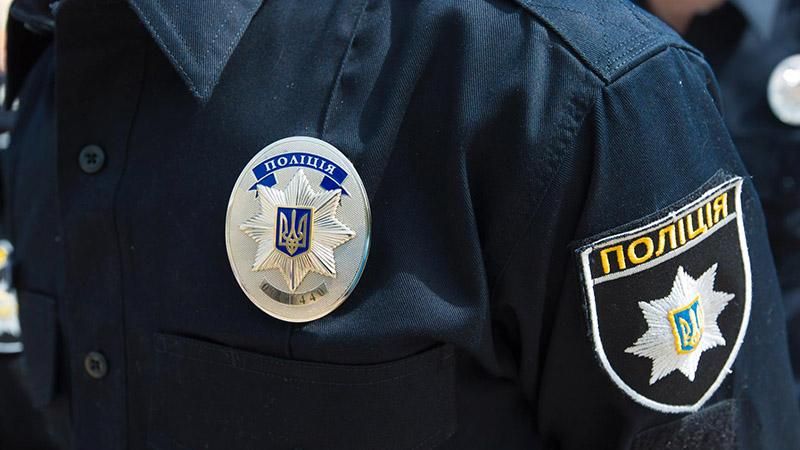 Депутата у Миколаєві побили після засідання сесії Депутата у Миколаєві побили після засідання сесії