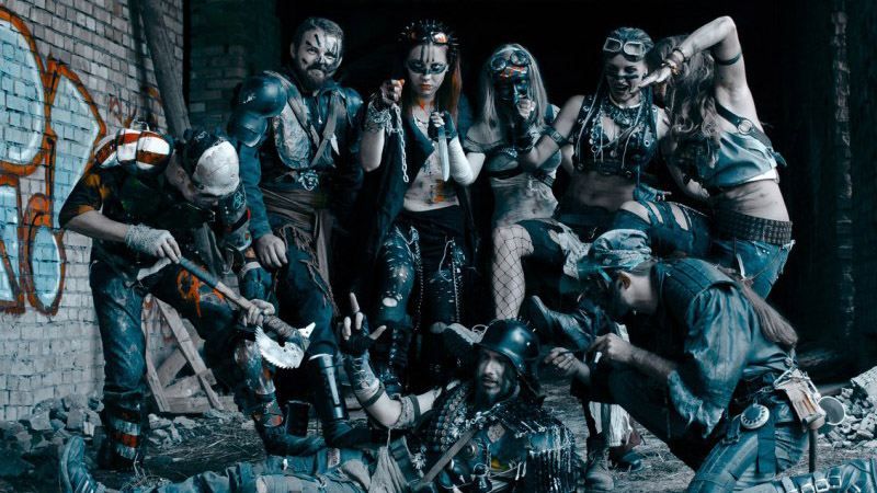 Почався постапокаліпсис: під Києвом стартував фестиваль The Pit Почався постапокаліпсис: під Києвом стартував фестиваль The Pit